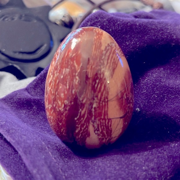 Breciated Jasper Egg - Picture 4 of 5